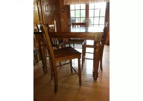 Dining Set - “Pub Style”  ****REDUCED****